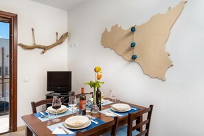 Dining - I Tre Golfi La Pigna Azzurra Apartment (San Vito Lo Capo)