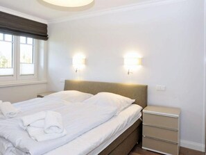 Unclassified image, 5 of 22, button - House Doktor-Ross-Straße 31, Whg. 4 - House Doktor-Ross-Straße (Sylt)