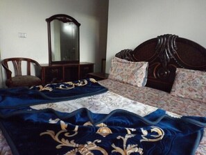 Chambre Double Standard | Wi-Fi gratuit, draps fournis