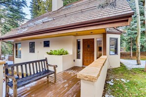 Casa (1-272 W Meadow Dr A) | Fachada