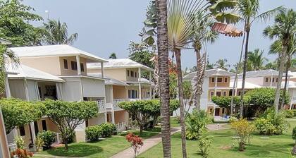 Escape and enjoy a well deserved vacation, 5mnt from the beach.