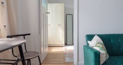 Bright and Comfortable 1 bedroom near Marble Arch