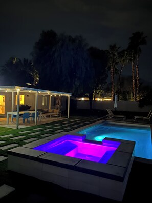 Piscine extérieure, piscine chauffée