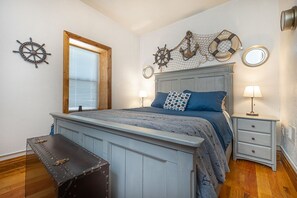 2 chambres, fer et planche à repasser, lit de bébé portatif, Wi-Fi