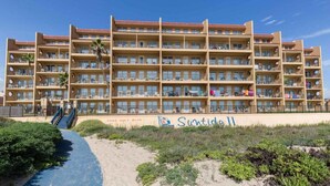 Unclassified image, 5 of 31, button - Suntide II 501 by Padre Island Rentals (South Padre Island)
