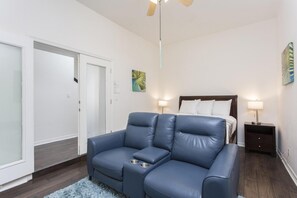 Room - Tortuga Bay 6-1 by Padre Island Rentals (South Padre Island)