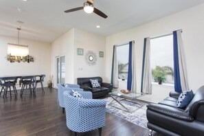 Townhome, 4 Bedrooms | Living room