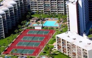Exterior - Saida Royale 9068 by Padre Island Rentals (South Padre Island)