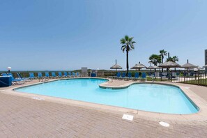 Pool - Saida Royale 9068 by Padre Island Rentals (South Padre Island)