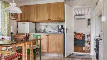 Fridge, microwave, dishwasher, highchair