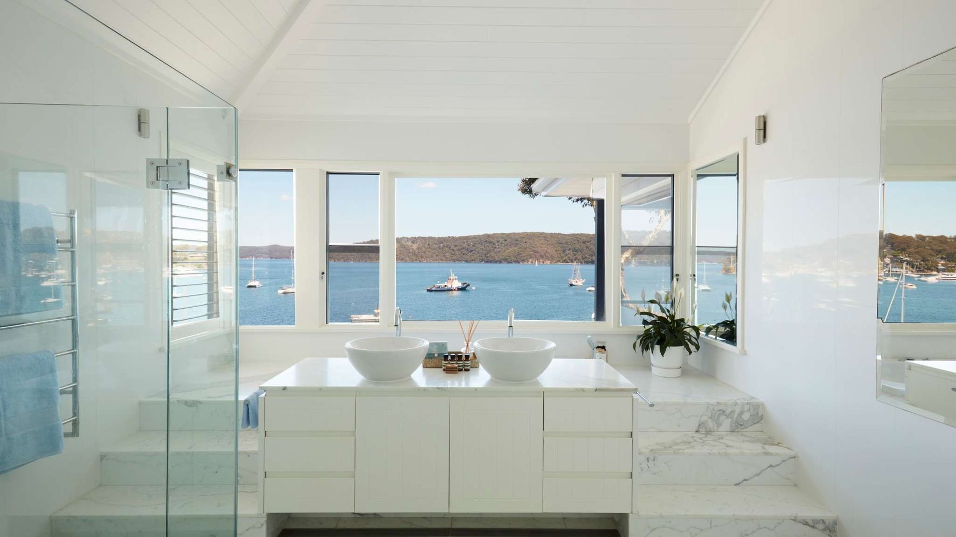 Saltwater by Contemporary Hotels — image 10