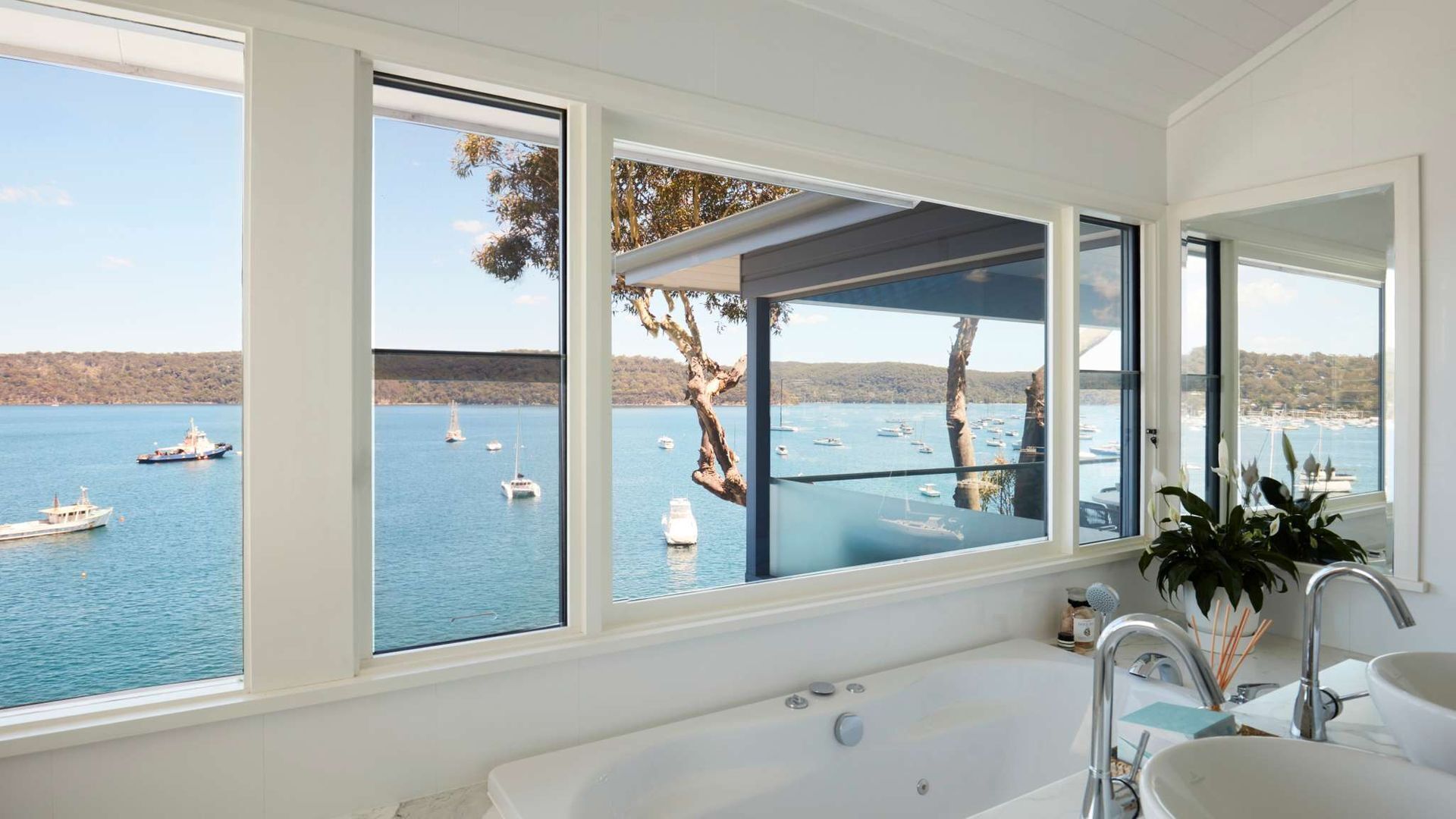 Saltwater by Contemporary Hotels — image 11