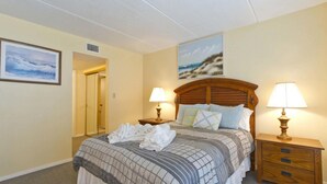 Condo, 1 Bedroom | 1 bedroom, WiFi (free)
