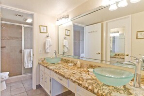 Condo, 3 Bedrooms | Bathroom