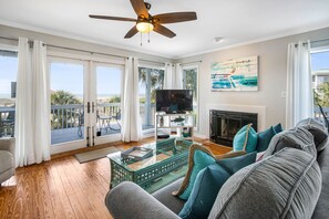 TV, fireplace, DVD player