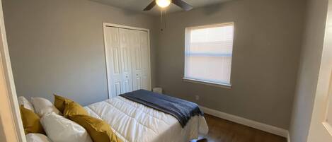 4 makuuhuonetta, Wi-Fi