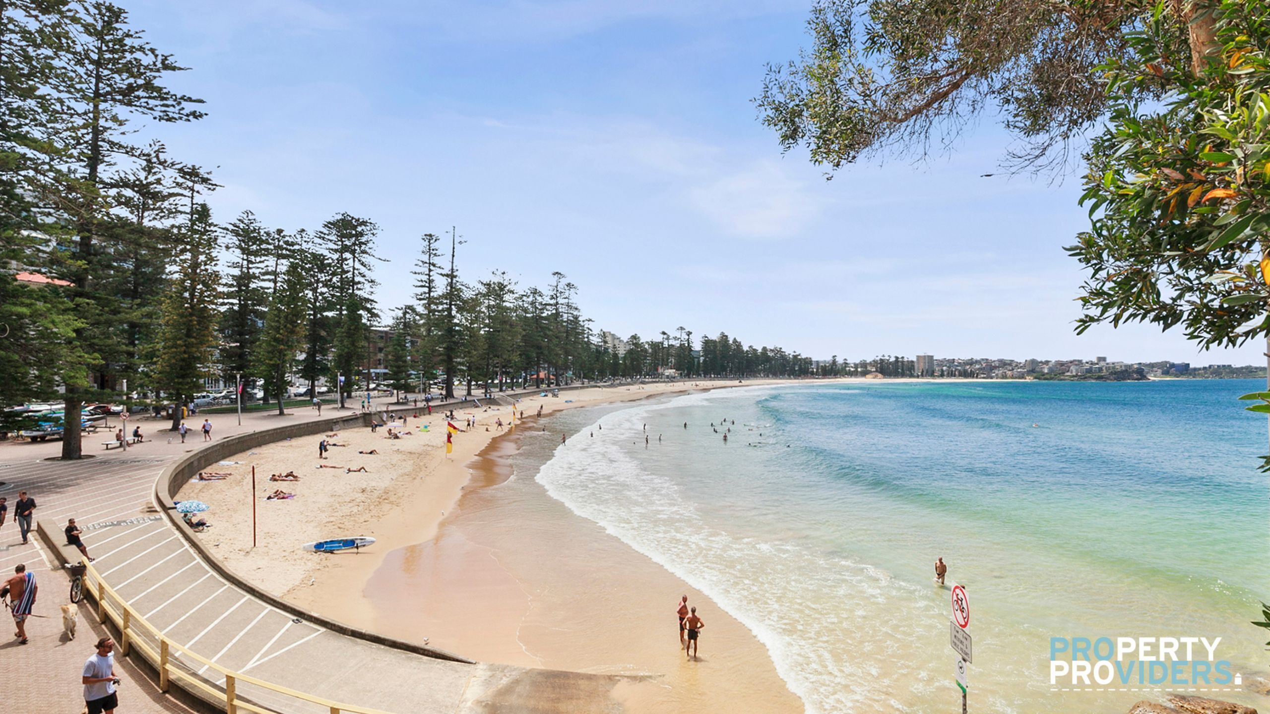 50m to Manly beach - 3 bedrooms + pets welcome — image 24