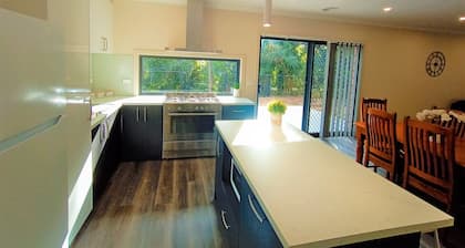 New, Modern Property built in 2021 * Close to Town