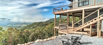 Luxury Rabun Gap Getaway w/ Soaring Views!