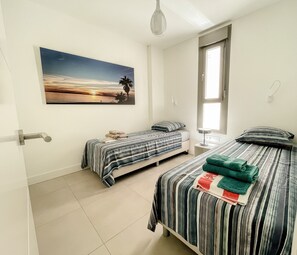 2 bedrooms, iron/ironing board, free WiFi, bed sheets