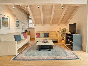 Immagine non classificata, 2 di 9, pulsante