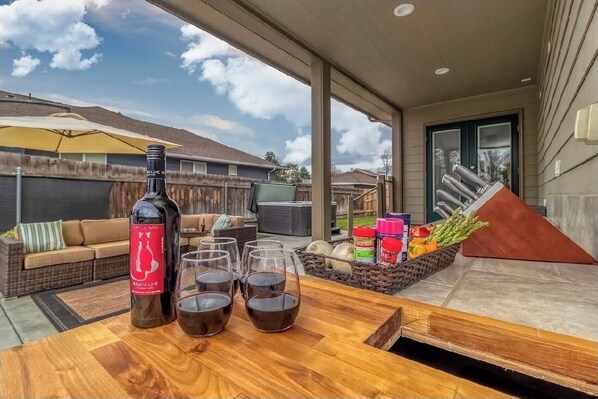 Property grounds - Stunning and spacious retreat w/ Heated pool and hot tub (Walla Walla)