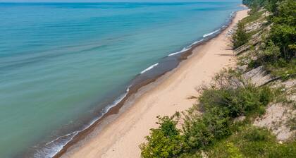 Glenora Bluffs - private lake access - pet friendly