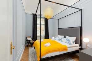 1 chambre, fer et planche à repasser, Wi-Fi, draps fournis