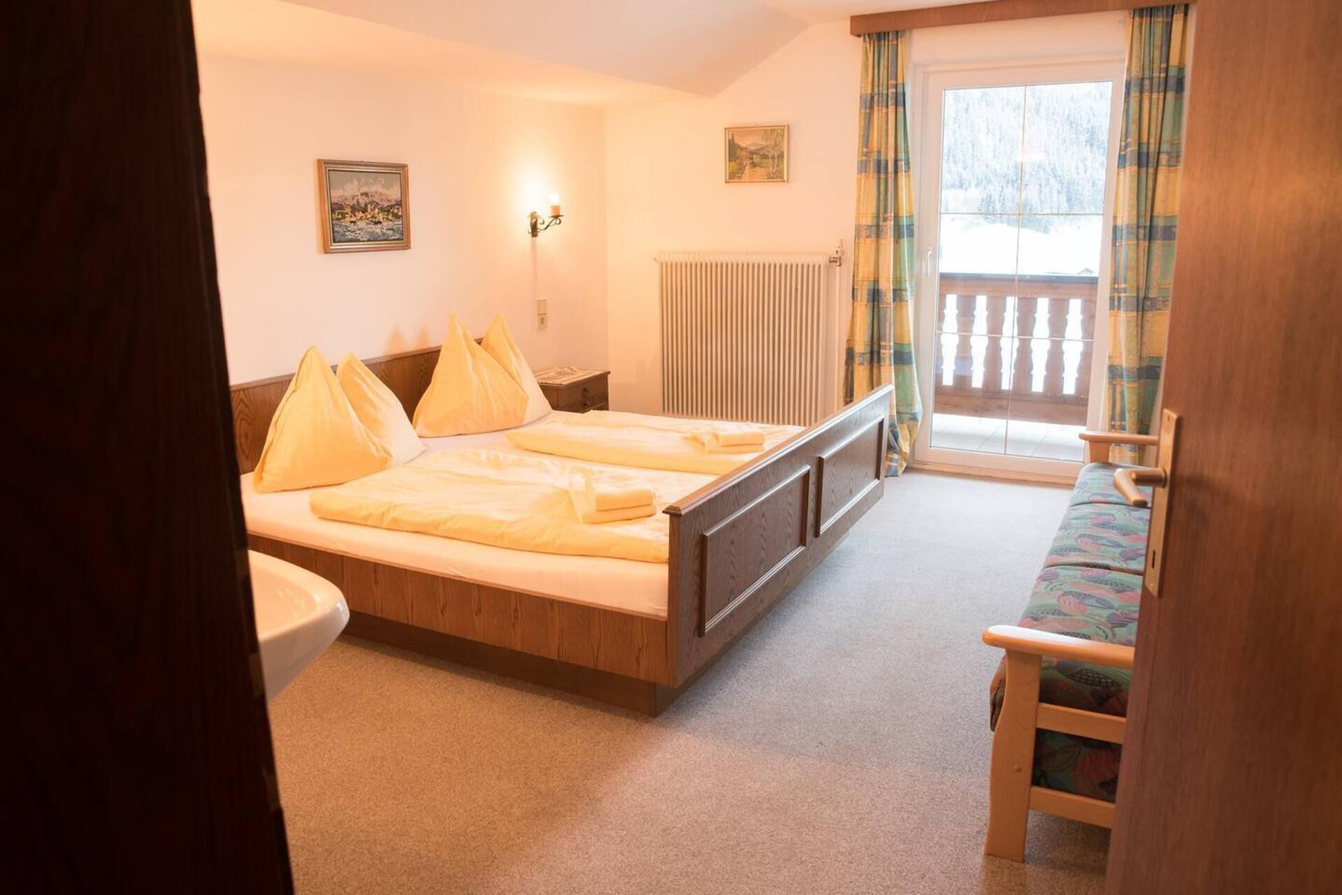 Huis | 10 slaapkamers, een strijkplank/strijkijzer, gratis wifi, beddengoed