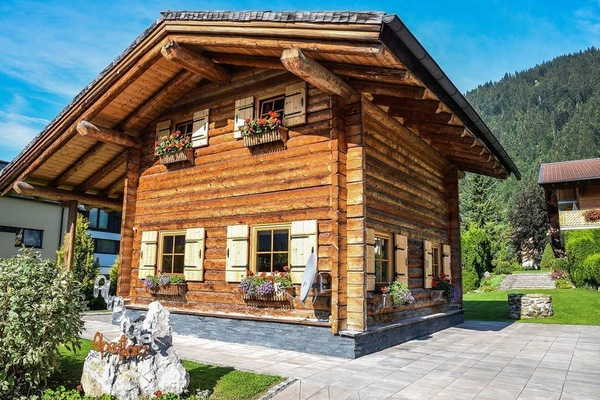 Alpenflora, Haus