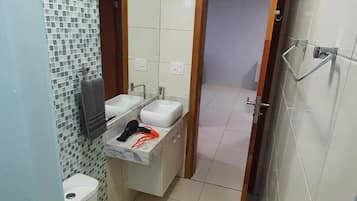 Apartamento família | Banheiro