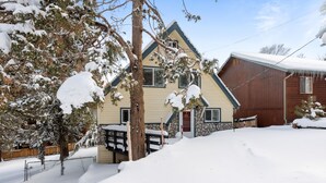 Unclassified image, 2 of 40, button - HOT TUB! GAME ROOM w/LEDs! CLOSE TO EVERYTHING! EV Charger! Adorable décor. (Big Bear City)