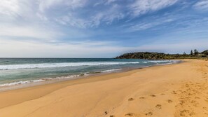 On the beach - Art House 4 - Tathra Bermagui Road 3599 (Cuttagee)
