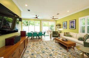 Interior - Green Goddess - Sunsets Included - 4BD/3Bath - 360° Rooftop - Private Pool (Key West)