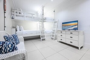 5 Schlafzimmer, Bügeleisen/Bügelbrett, kostenloses WLAN, Bettwäsche