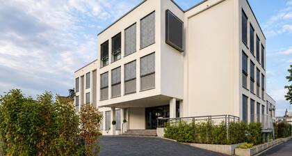Vienna House Easy Bonn by Sunday Hotels
