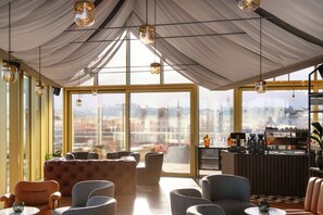 بار (في المنشاة)