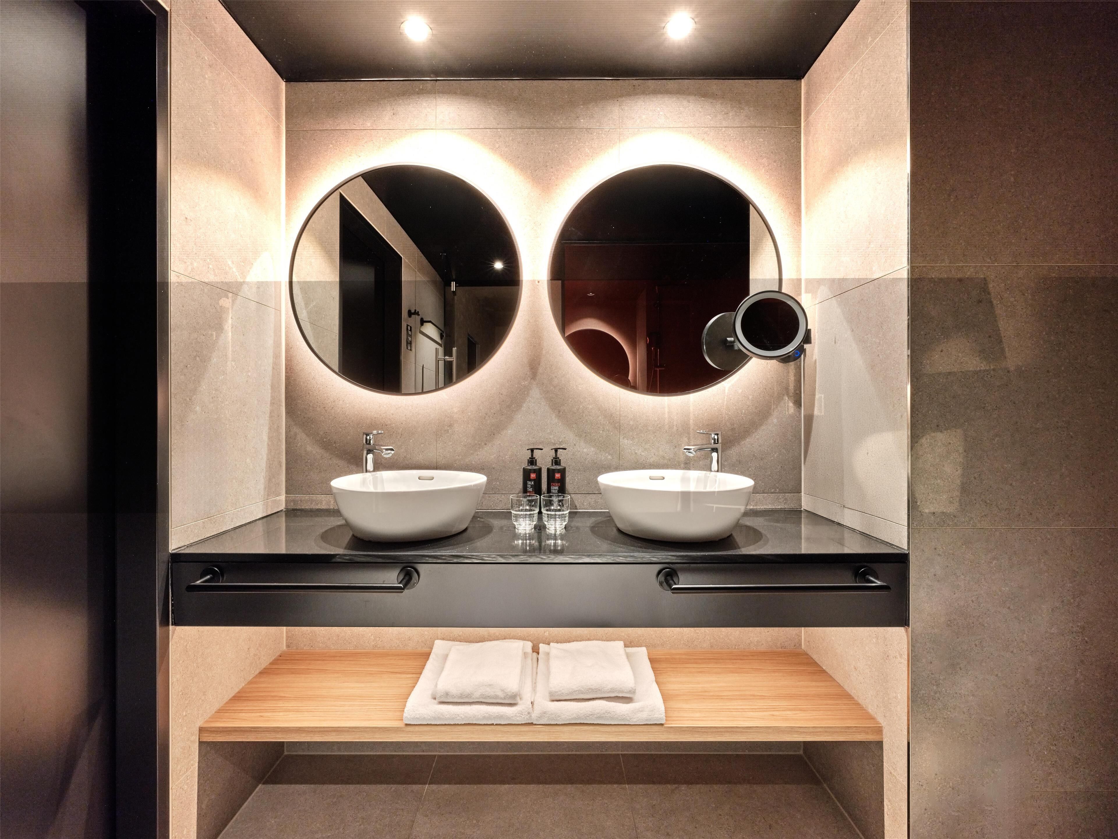 shower, rainfall showerhead, eco-friendly toiletries, hair dryer