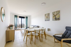 TV - A&N La Vega 6, (Torre del Mar)