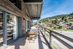 Outdoor dining - MERBAU - Apartment in the heart of Les Gets (Les Gets)