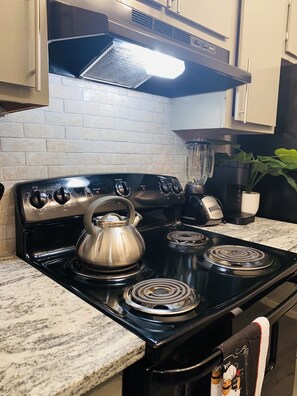 Private kitchen - Near NRG (Houston)
