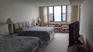 2 bedrooms, internet - BEAUTIFUL GULF-VIEW CONDO (Longboat Key)