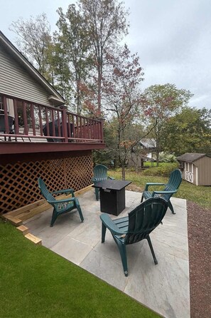 تناول الطعام بالخارج