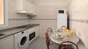 Private kitchen - Madalena Sunset by Madeira Sun Travel (Ponta do Sol)