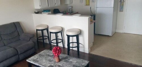 Quiet cozy Apartment near Salem,ma