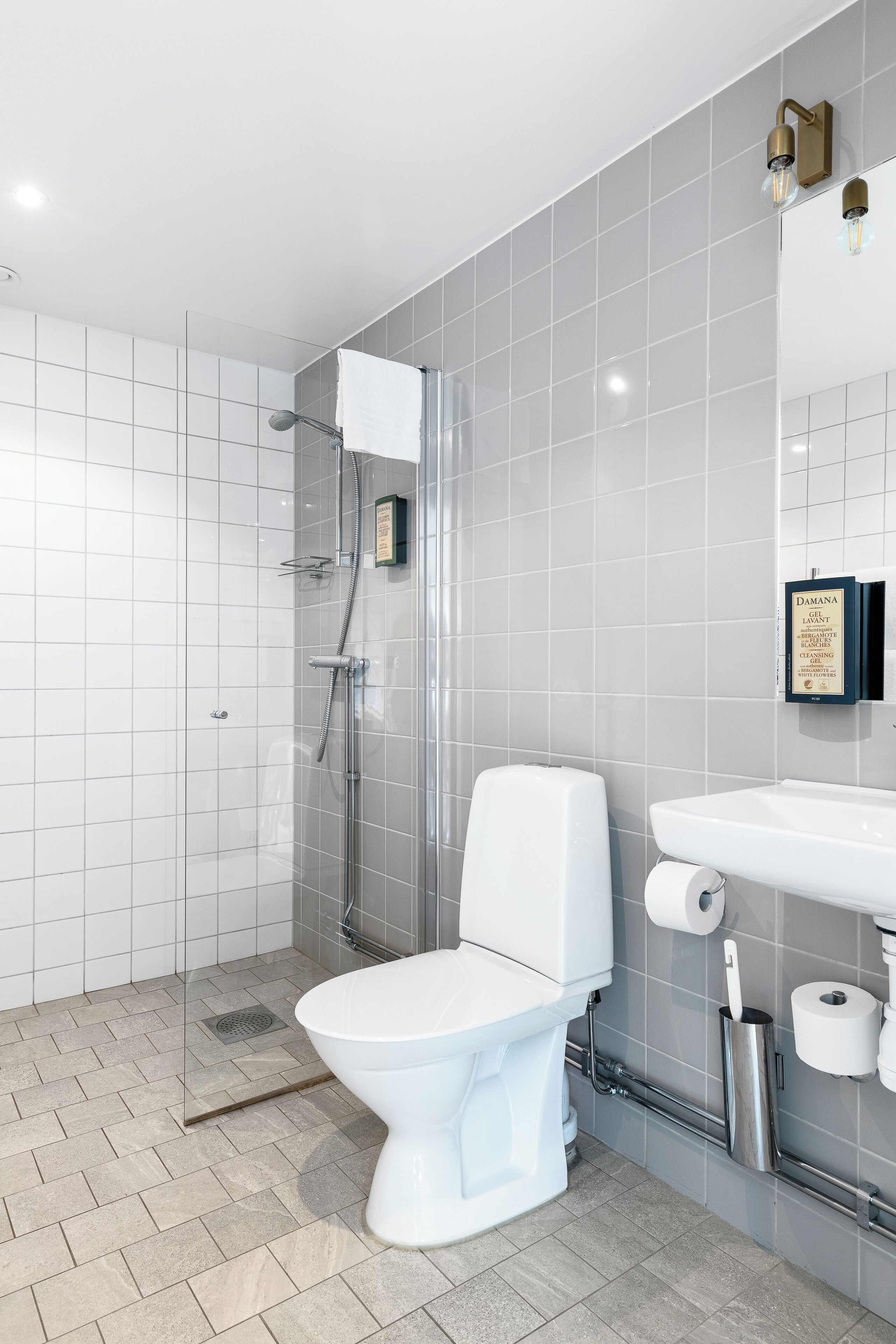 penthouse, multiple beds, balcony | bathroom | shower, hair dryer, heated floors, towels