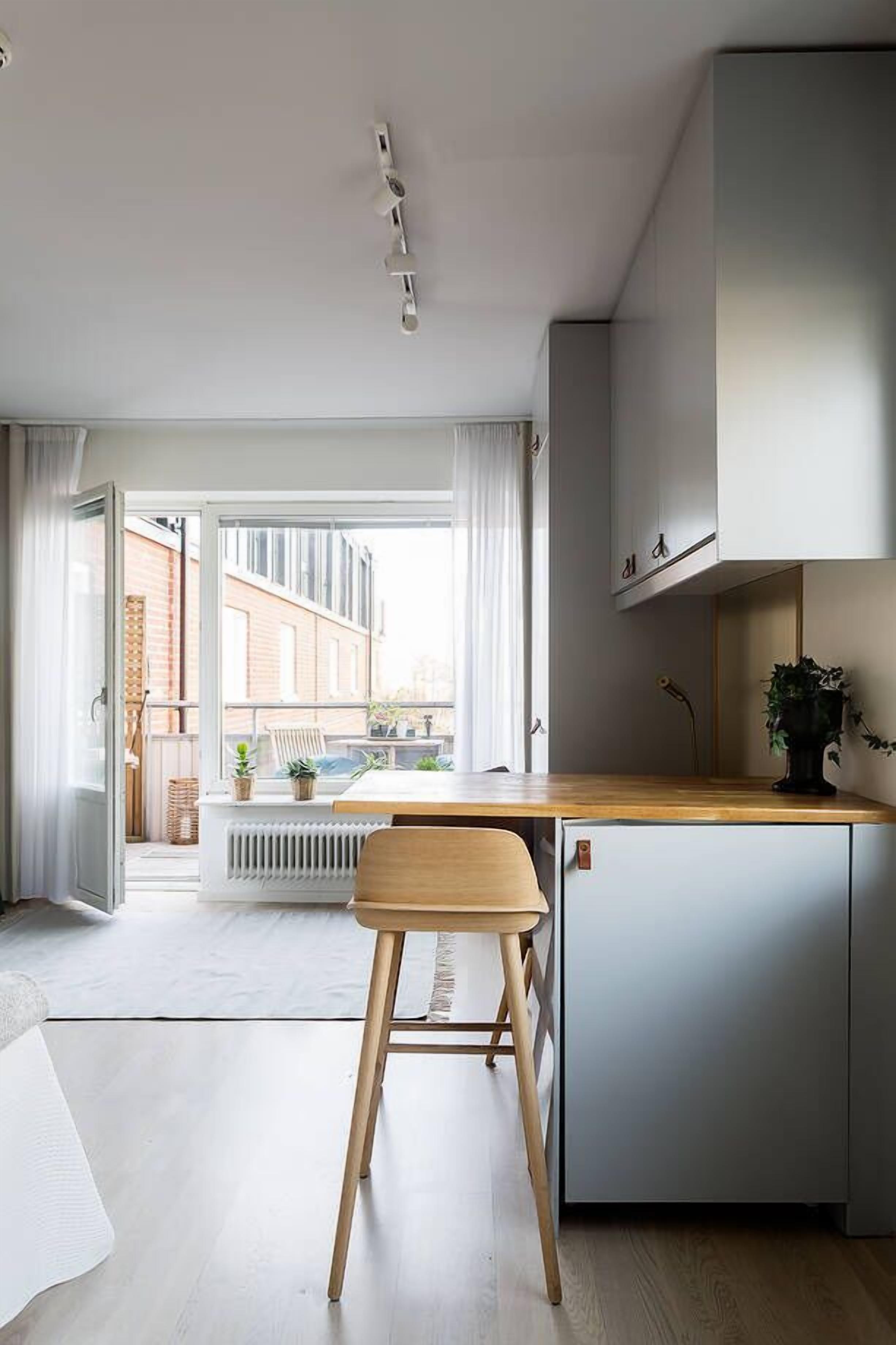 高级公寓, 1 张大床, 阳台 | 特色装修、特色家居、办公桌、笔记本电脑工作区