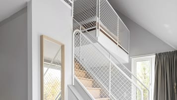 Penthouse, nhiều giường, ban công | 1 phòng ngủ, trang trí khác biệt