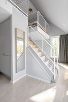 顶层房, 多张床, 阳台 | 特色装修、特色家居、办公桌、笔记本电脑工作区