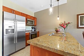 Fridge, microwave, oven, dishwasher - KBM Resorts | FREE CAR | Honua Kai Konea | Rare Ground Floor 2-Bedroom Condo with 14 ft Ceilings! HKK-112 (Lahaina)